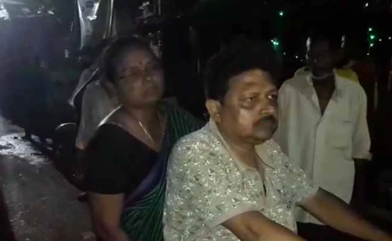 ରାତି ଅଧରେ ବୁଲୁଥିଲେ ପ୍ରାର୍ଥୀ, ଘେରିଗଲେ ଲୋକେ, ତା’ ପରେ...