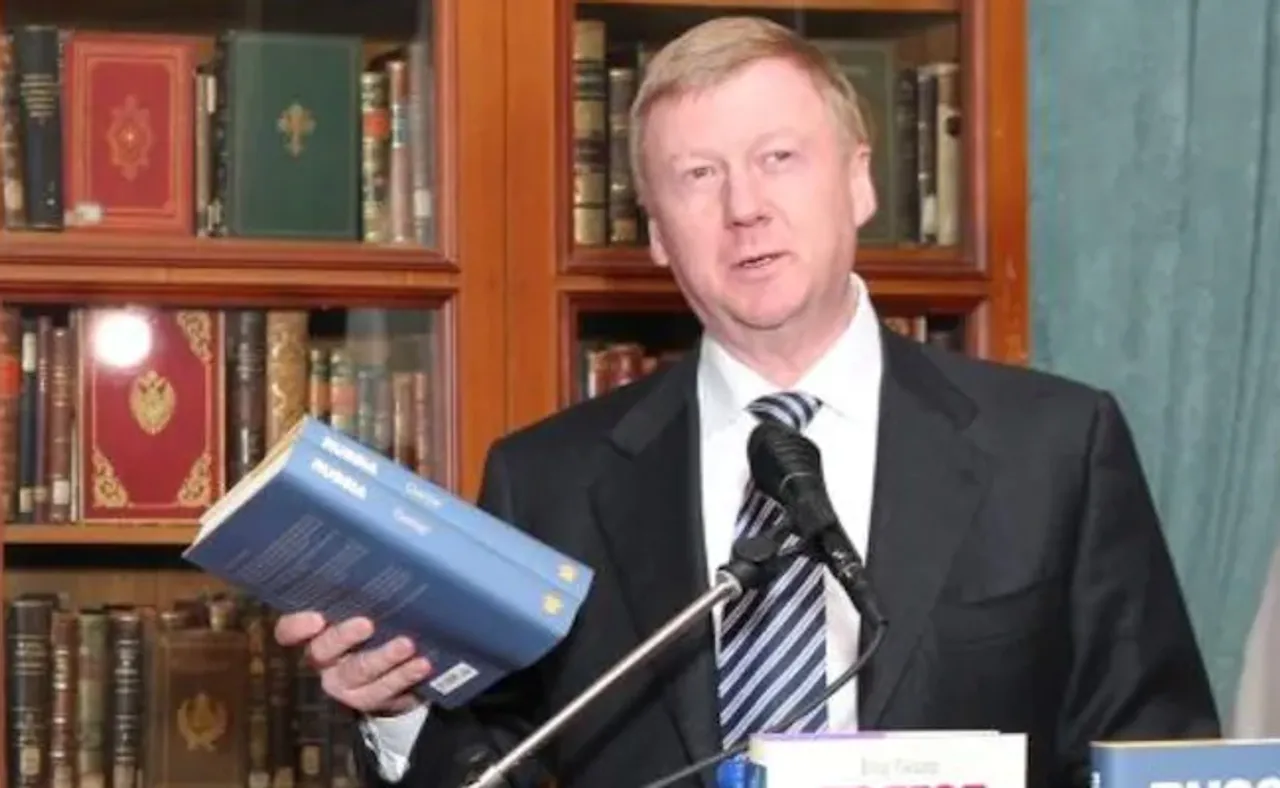 ଯୁଦ୍ଧକୁ ବିରୋଧ କରି ଚାକିରିରୁ ଇସ୍ତଫା ଦେଲେ ପୁଟନିଙ୍କ ପରାମର୍ଶଦାତା, ଦେଶ ବି ଛାଡ଼ିଲେ