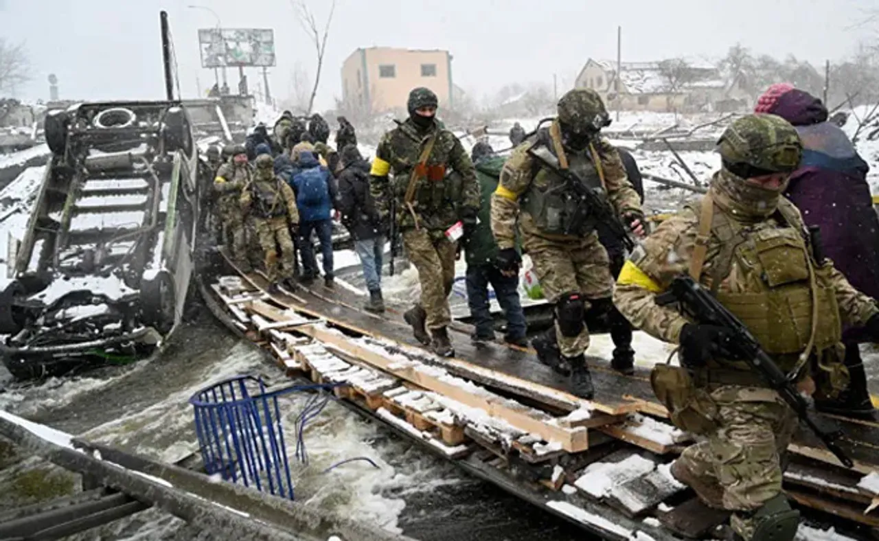 ପ୍ରଥମେ ଦଳିଦେବି କହିଲେ, ତା’ପରେ ନରମିଲେ ପୁଟିନ