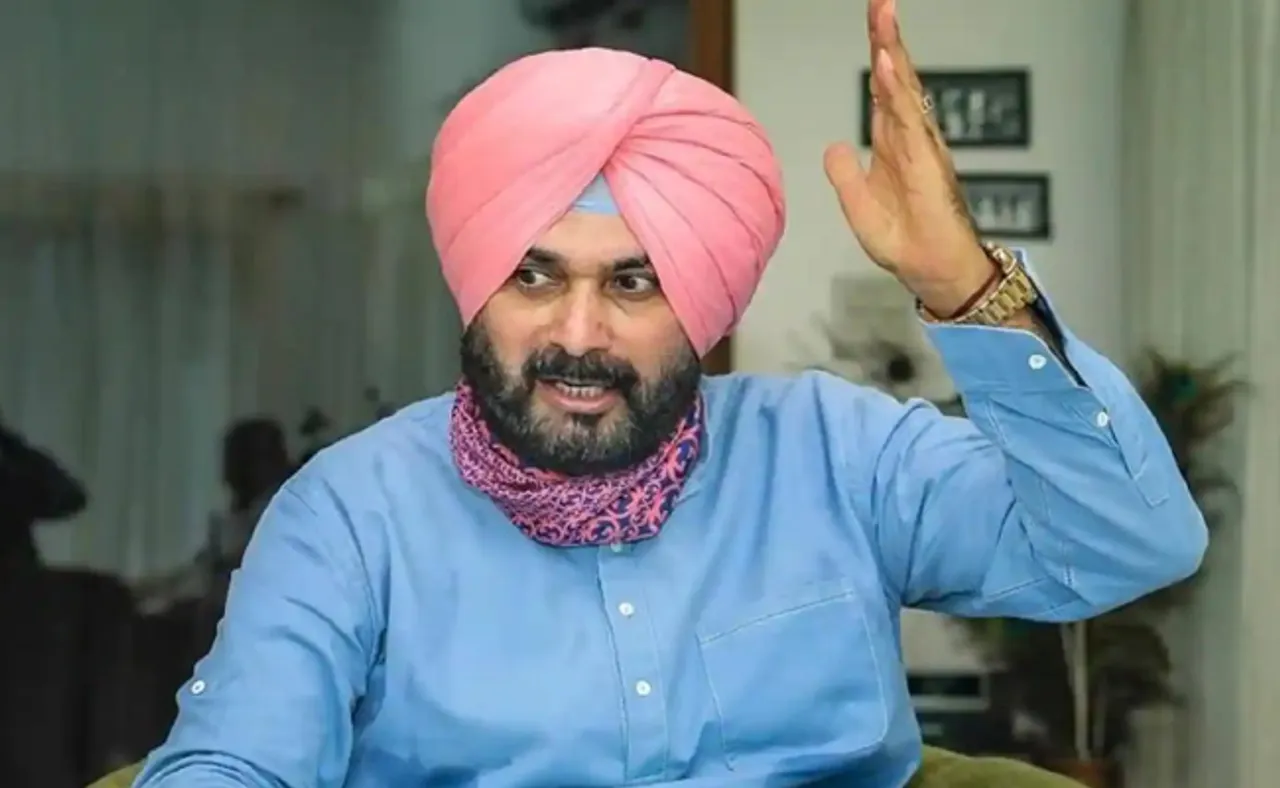 ସିଦ୍ଧୁ ଶୁଭେଚ୍ଛା ଜଣାଇଲେ, ସମର୍ଥକ ବିରୋଧ କଲେ