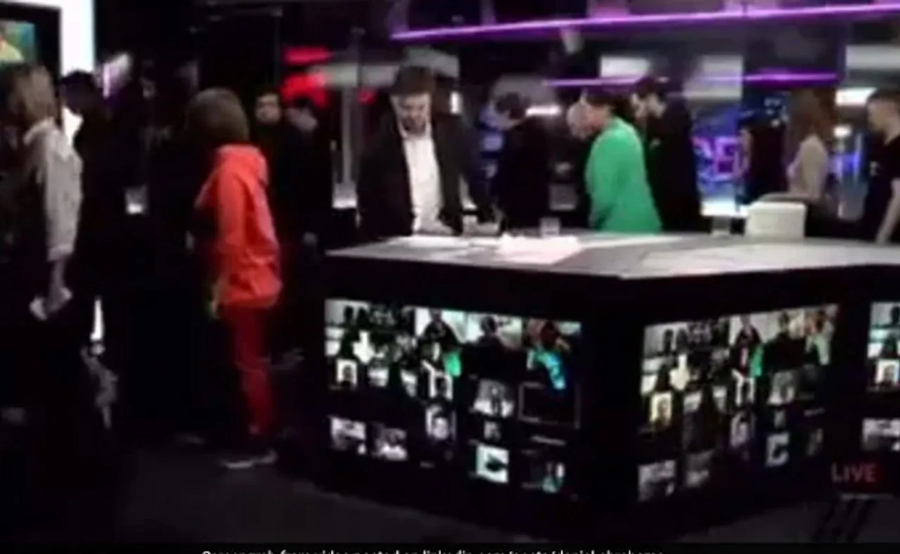 ଯୁଦ୍ଧକୁ ବିରୋଧ: ରୁଷ ଟିଭି ଚାନେଲ କର୍ମଚାରୀଙ୍କ ସମୂହ ଲାଇଭ୍‌ ଇସ୍ତଫା