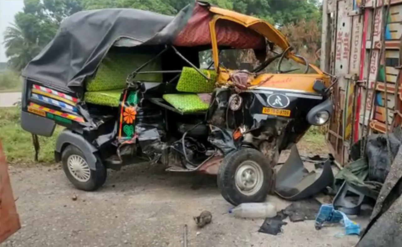 ଅଟୋକୁ ପିଟିଲା ଟ୍ରକ୍‌: ୨ ମୃତ, ୩ ଗୁରୁତର