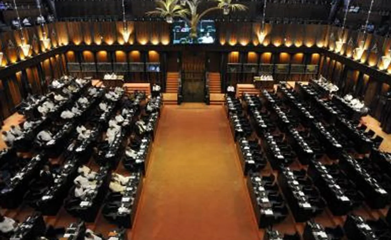 ଶ୍ରୀଲଙ୍କା ସଂସଦରେ ଦାଖଲ ହେଲା ମହାଭିଯୋଗ ଓ ଅନାସ୍ଥା ନୋଟିସ