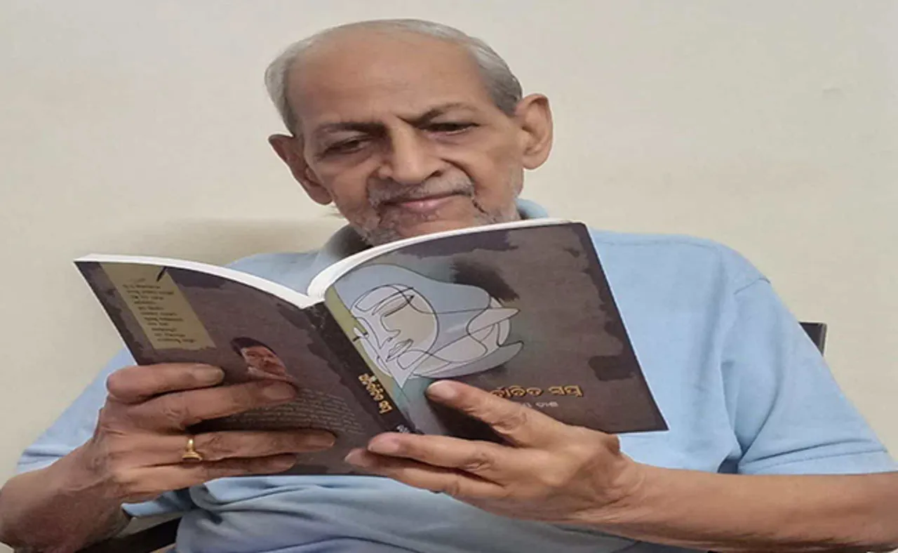 କବିତା ଭାଷା ସାହିତ୍ୟର ସର୍ବକାଳୀନ କୋମଳ ପ୍ରତିବେଦନ: ସାଧୁ ମେହେର