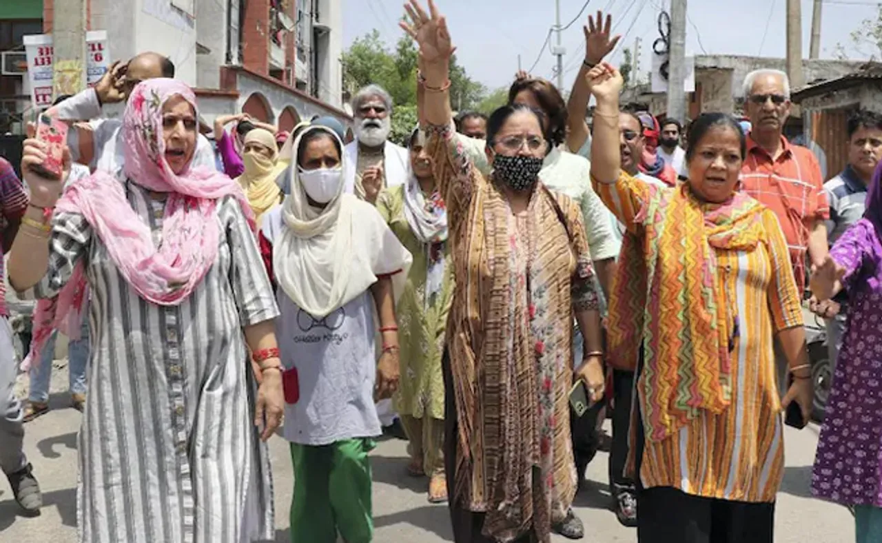 କଶ୍ମୀର ପଣ୍ଡିତଙ୍କୁ ହତ୍ୟା ପ୍ରତିବାଦରେ ୩୫୦ ସରକାରୀ କର୍ମଚାରୀଙ୍କ ଇସ୍ତଫା