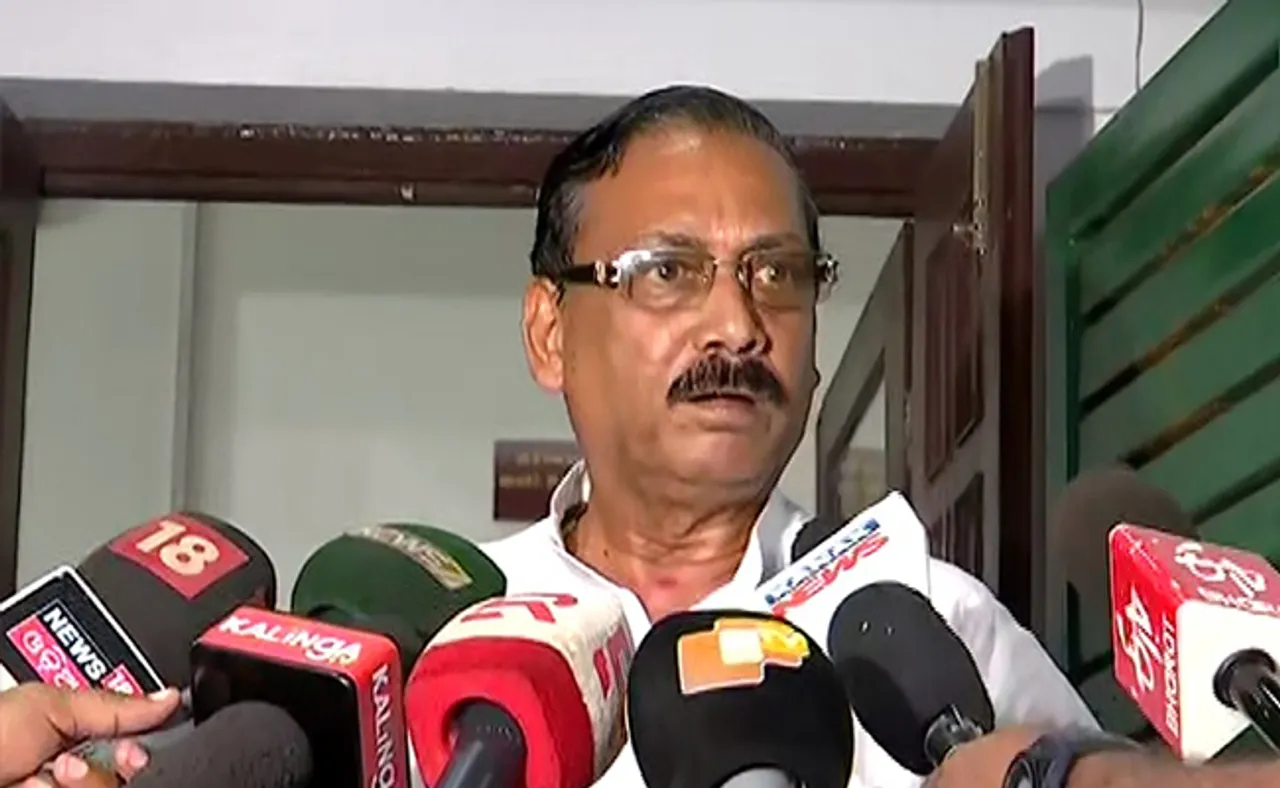 ୯ ଘଣ୍ଟା ଜେରା ହେବା ପରେ ଇଡି ଅଫିସ୍‌ରୁ ବାହାରିଲେ ପ୍ରଭାତ