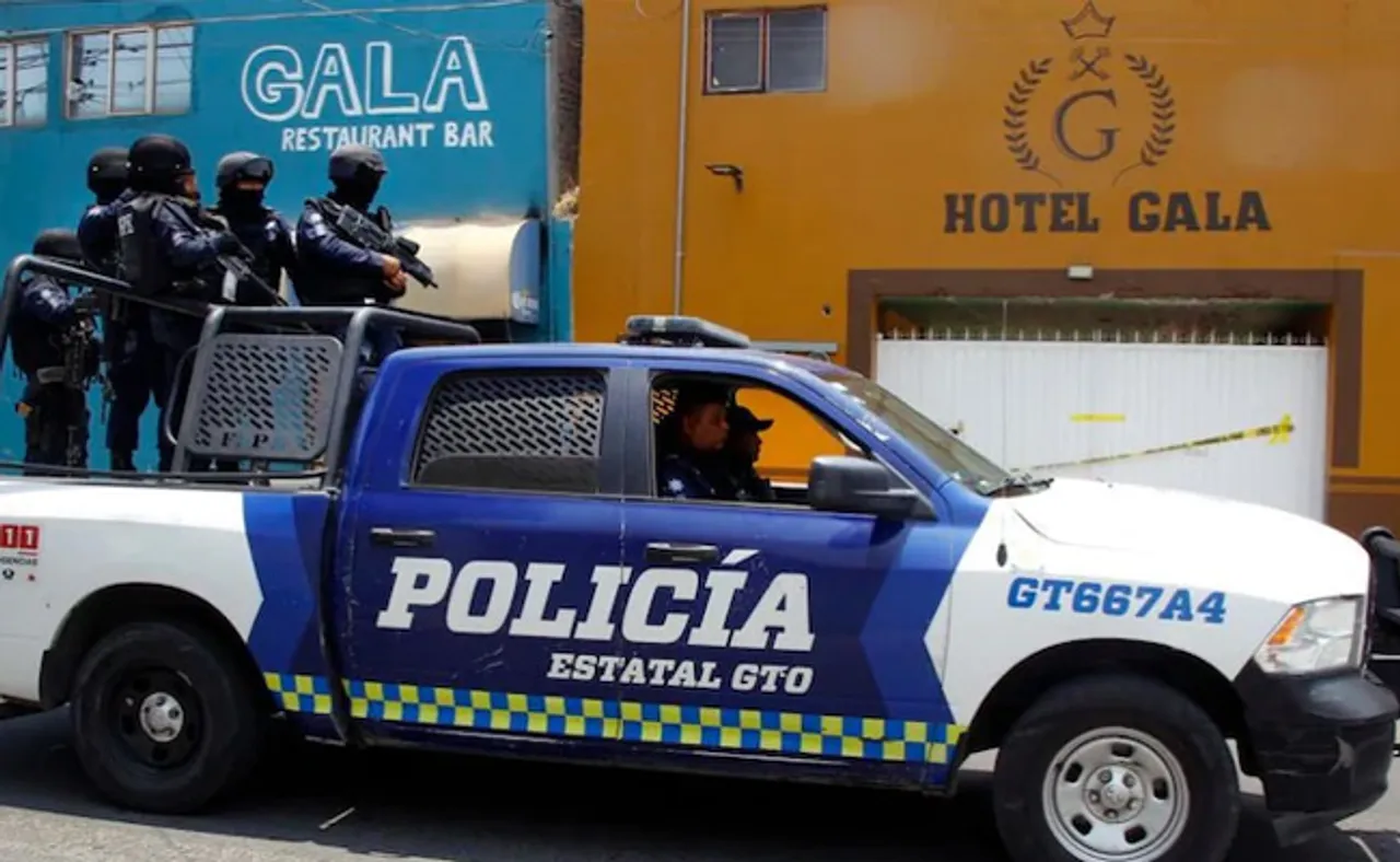 ସ୍କୁଲ ପିଲାଙ୍କ ଉପରେ ଆଖିବୁଜା ଗୁଳିମାଡ଼, ୬ ଜଣଙ୍କ ଜୀବନ ଗଲା