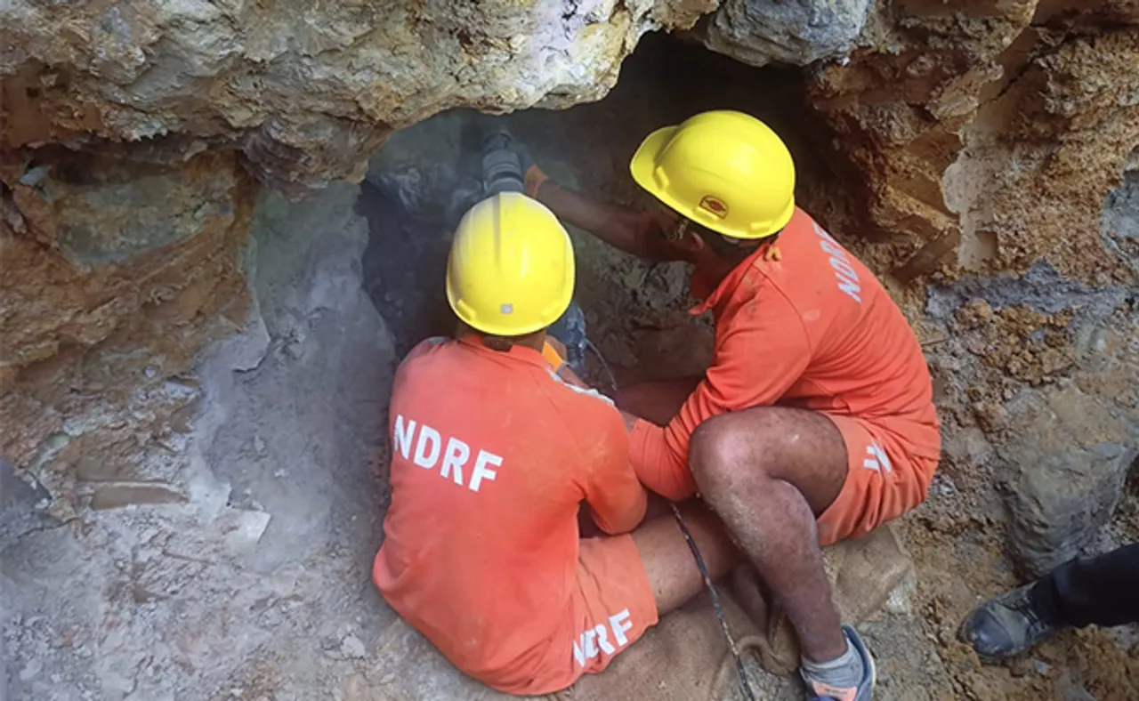 ବୋରୱେଲରେ ଯମଦୂତ