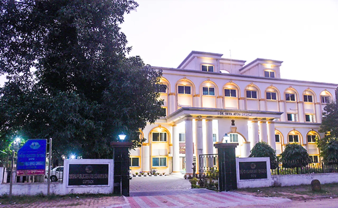 ଏଣିକି ଓଡ଼ିଆ ଭାଷାରେ ପରୀକ୍ଷା ଓ ସାକ୍ଷାତକାର: ନିୟାମାବଳୀକୁ ଅନୁମୋଦନ