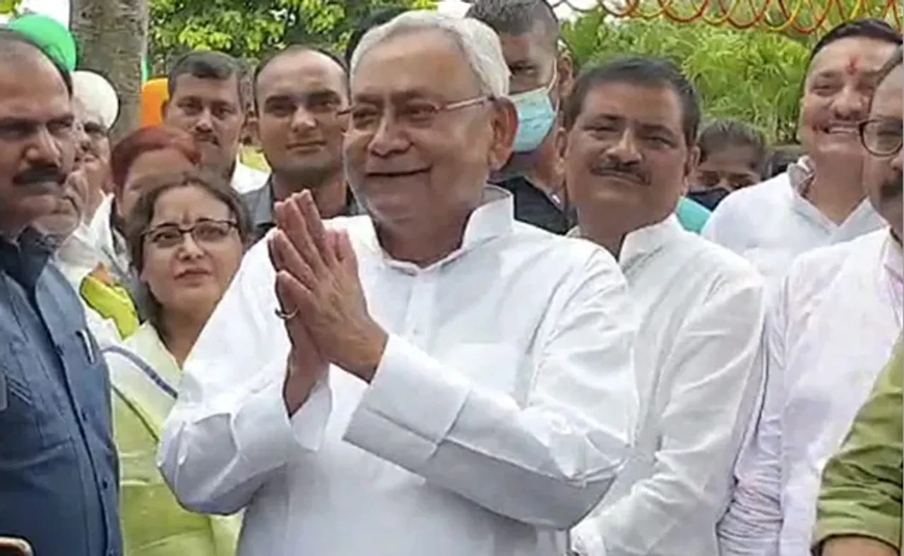 ଫ୍ଲୋର ଟେଷ୍ଟରେ ବାଜି ମାରିଲେ ନୀତୀଶ କୁମାର, ତା’ପୂର୍ବରୁ ହୋଇଥିଲା ସିବିଆଇ ରେଡ୍‌  