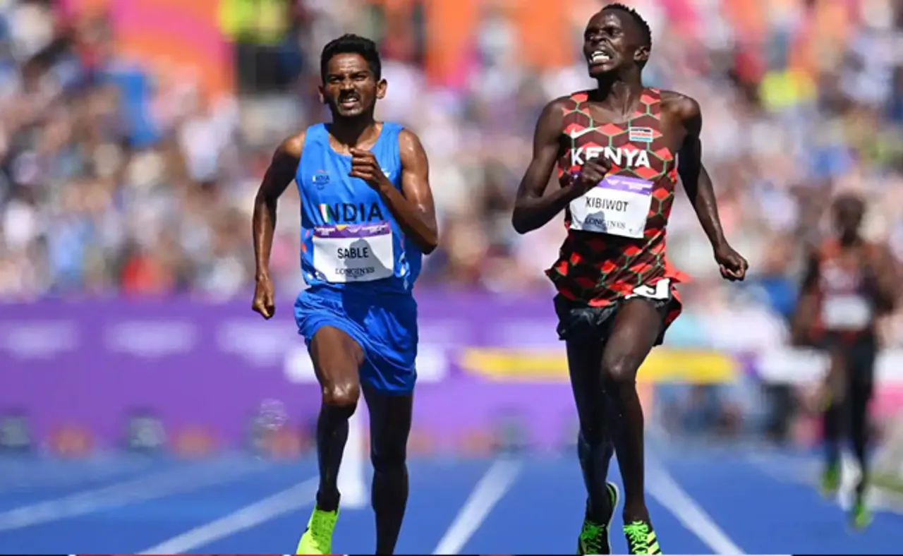 ଇତିହାସ ରଚିଲେ ଅବିନାଶ ମୁକୁନ୍ଦ ସାବଲେ, ଦେଶ ପାଇଁ ଜିତିଲେ ରୌପ୍ୟ