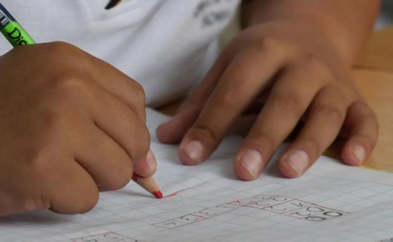 ପିଲାଙ୍କ ହୋମ୍‌ୱାର୍କ ବୋଝ