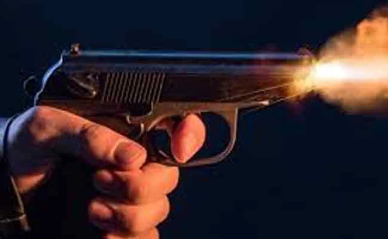 ଡ୍ୟୁଟିରୁ ଫେରିଲା ବେଳେ ଯୁବକଙ୍କ ମୁଣ୍ଡକୁ ଗୁଳିମାଡ଼