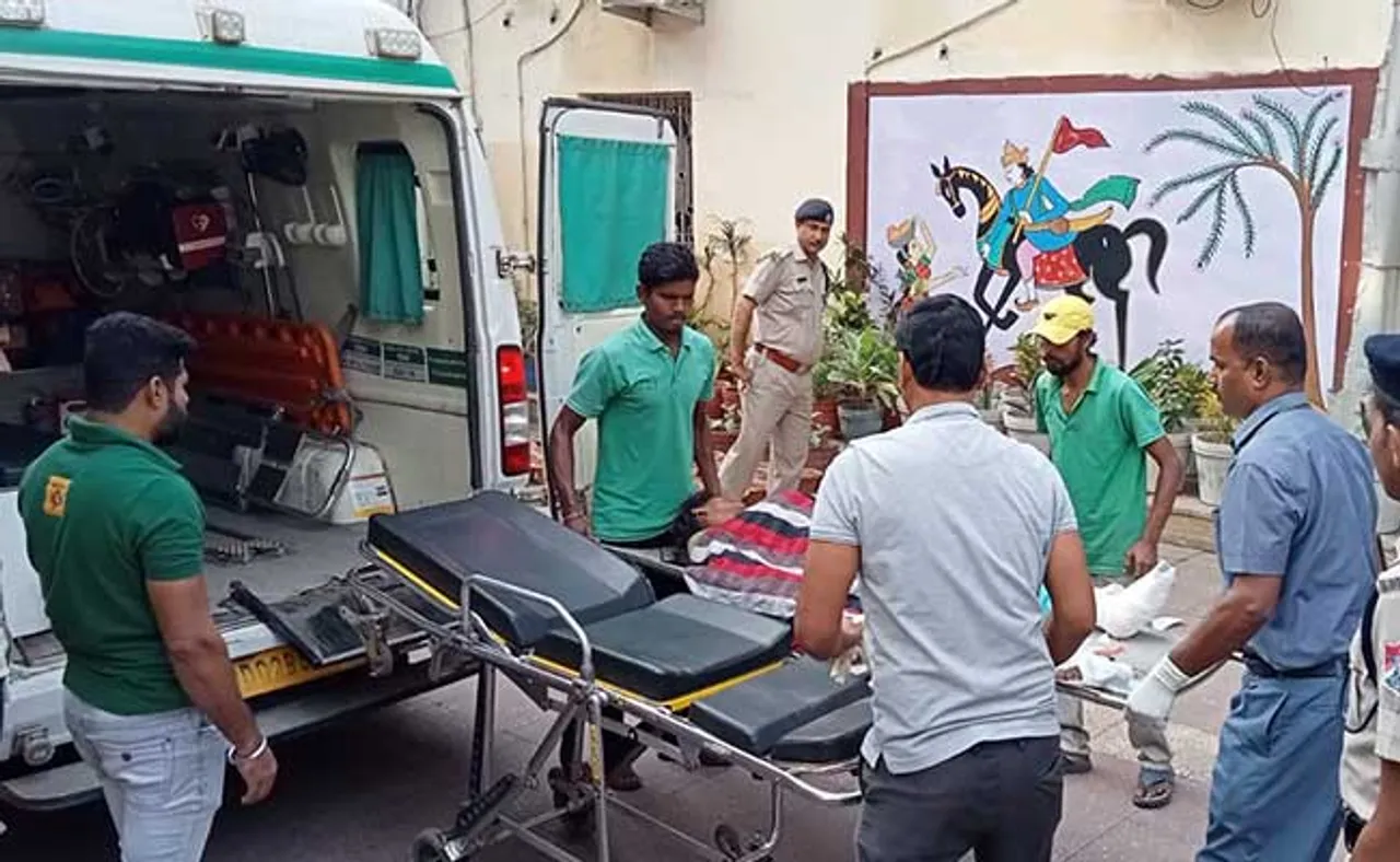 ରେଳ ଟ୍ରାକ୍ ପାର ହେଉଥିଲେ, ମହିଳାଙ୍କୁ ଧକ୍କା ଦେଲା ମାଲବାହୀ ଟ୍ରେନ୍