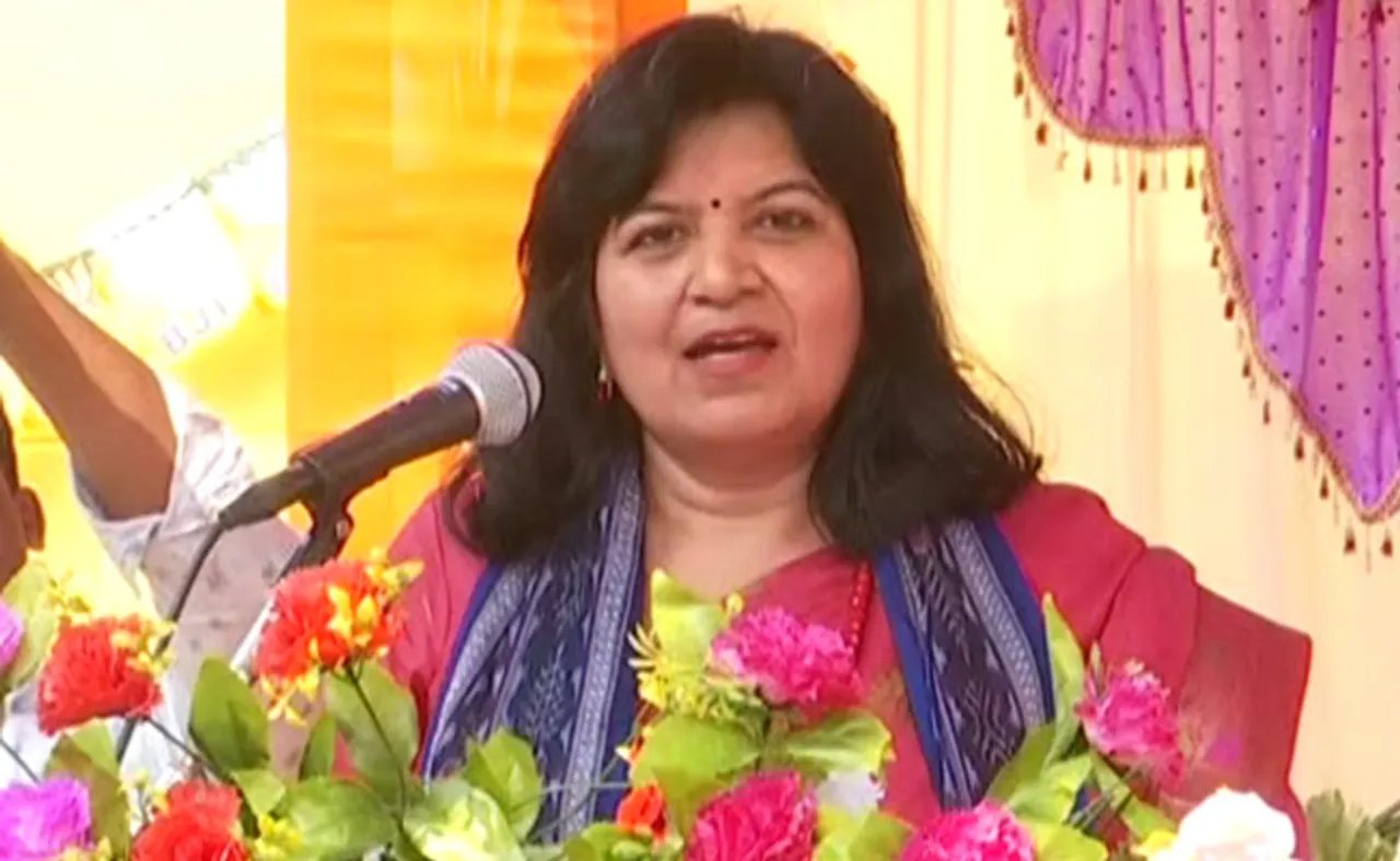 ପ୍ରଶ୍ନରେ ମୁଖ୍ୟମନ୍ତ୍ରୀଙ୍କୁ ଛନ୍ଦିଲେ ସାଂସଦ ଅପରାଜିତା