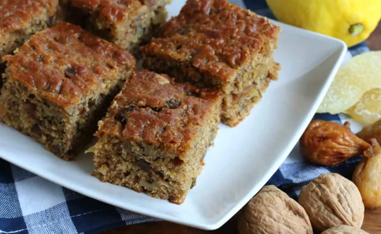 ବିନା ଓଭେନରେ ଘରେ ପ୍ରସ୍ତୁତ କରନ୍ତୁ ମାଣ୍ଡିଆ କେକ୍‌