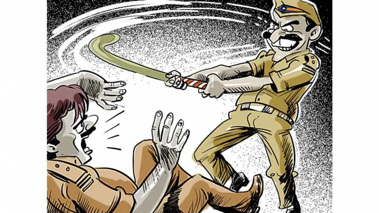 ନ୍ୟାୟ ପାଇଁ ଥାନାକୁ ଆସିଥିଲେ ମହିଳା, ହେଲେ ତାଙ୍କ ଭାଇଙ୍କୁ ମାଡ଼ ମାରିଲା ପୋଲିସ