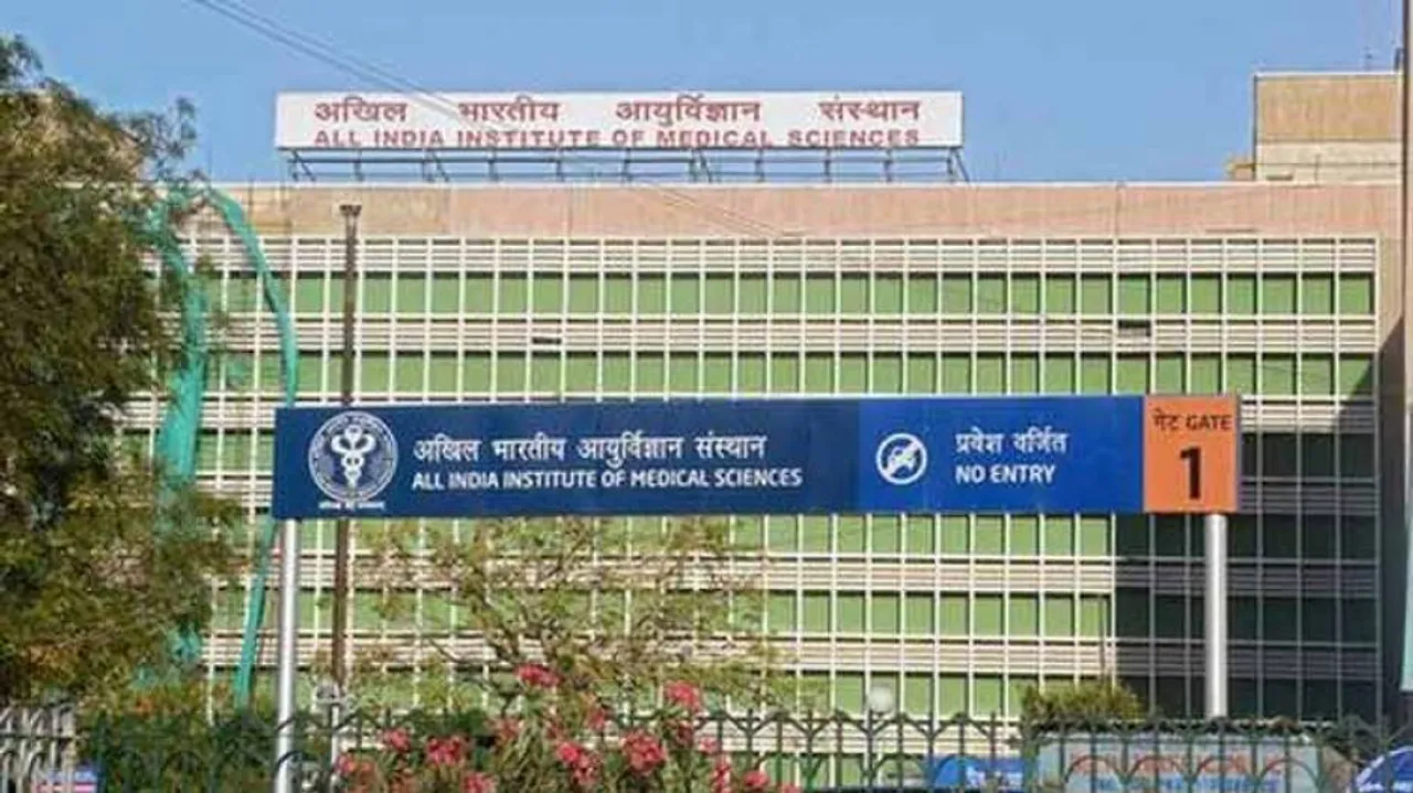 ୧୦ ମହଲା ଛାତରୁ ଡେଇଁ ପଡ଼ିଲେ ଏମ୍ସ ଡାକ୍ତର