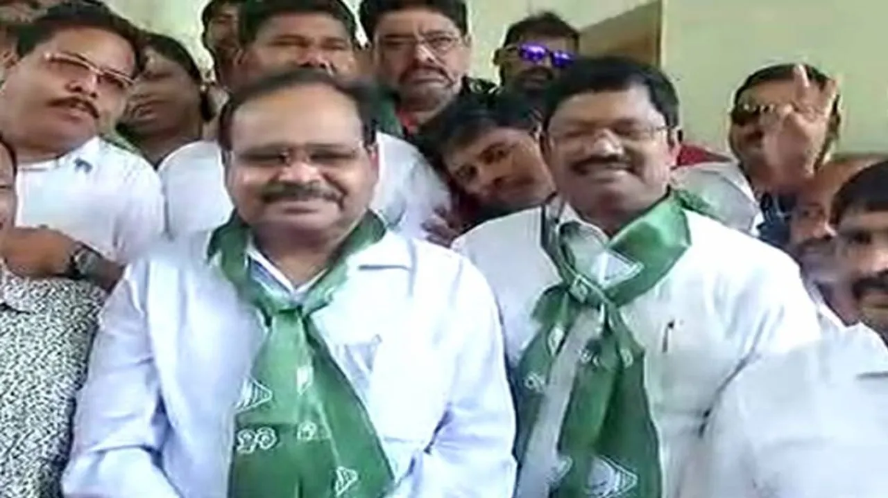 ବିଜେଡିରେ ମିଶିଲେ ପୂର୍ବତନ ପୂର୍ତ୍ତ ସଚିବ ନଳିନୀକାନ୍ତ ପ୍ରଧାନ