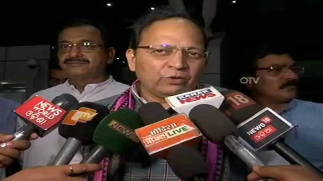 ‘ମୈଦାନ ପ୍ରସ୍ତୁତ, ଏଥର ନବୀନ ନିଶ୍ଚୟ ହାରିବେ’