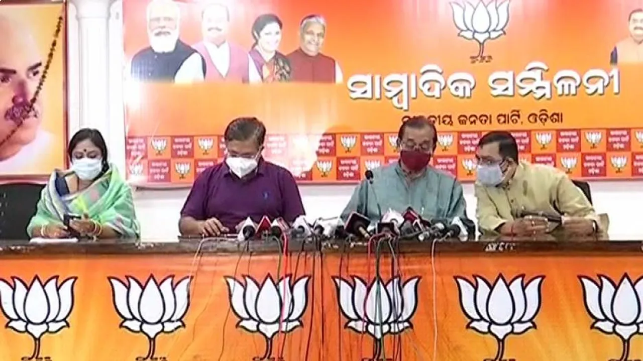 ଆବାସ କେଳେଙ୍କାରୀ, ‘ତାଲିକାରୁ ଜାଣିଶୁଣି କଟାଯାଇଛି ହିତାଧିକାରୀଙ୍କ ନାଁ’