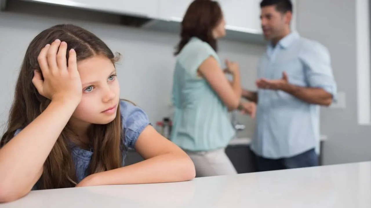 ପରିବାରରେ ତିକ୍ତତାକୁ କେମିତି ଦୂର କରିବେ ? ଜାଣନ୍ତୁ ପ୍ରତିକାର