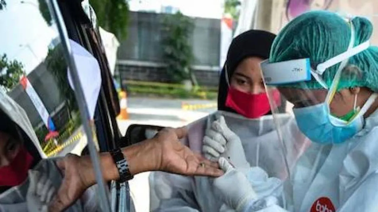 ଡେଲ୍‌ଟା ପରେ ଡରେଇଲାଣି ଲେମ୍ବଡା ଭାରିଏଣ୍ଟ 