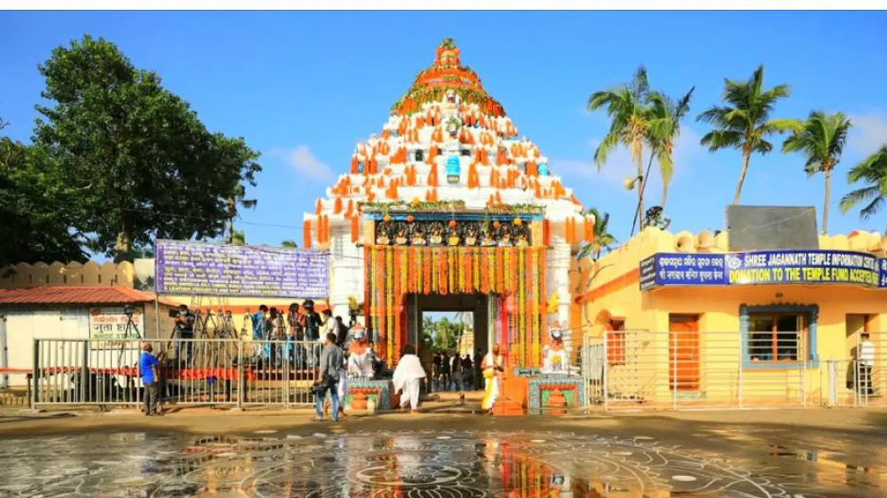 ଆଡ଼ପ ମଣ୍ଡପରେ ଶ୍ରୀଜିଉ: ସୁରୁଖୁରୁରେ ଚାଲିଛି ନୀତିକାନ୍ତି