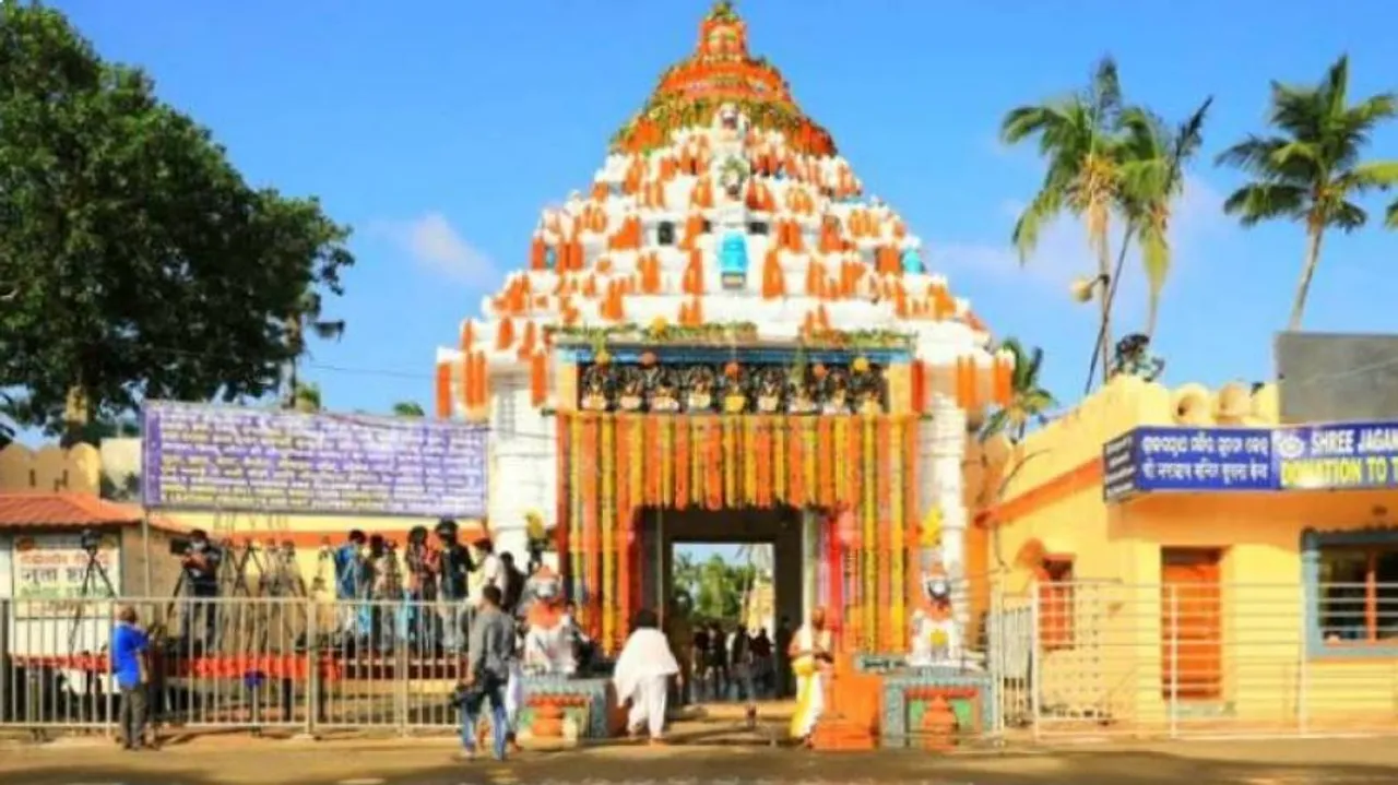 ଆଡପ ମଣ୍ଡପରେ ଚତୁର୍ଦ୍ଧାମୂର୍ତ୍ତିଙ୍କ ଆଜି ଦ୍ୱିତୀୟ ଦିନ:ସମ୍ପନ୍ନ ହେବ ବନକଲାଗି ନୀତି, ଝଲସିବେ ମହାବାହୁ