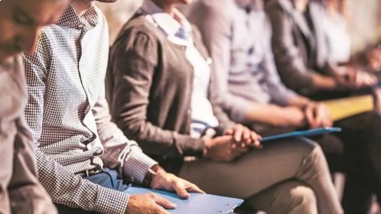 ଖାଲି ପଡ଼ିଥିବା ଶତାଧିକ ପଦବୀ ପୂରଣ ପାଇଁ ବିଜ୍ଞପ୍ତି ଜାରି କଲେ UPSC, SBI