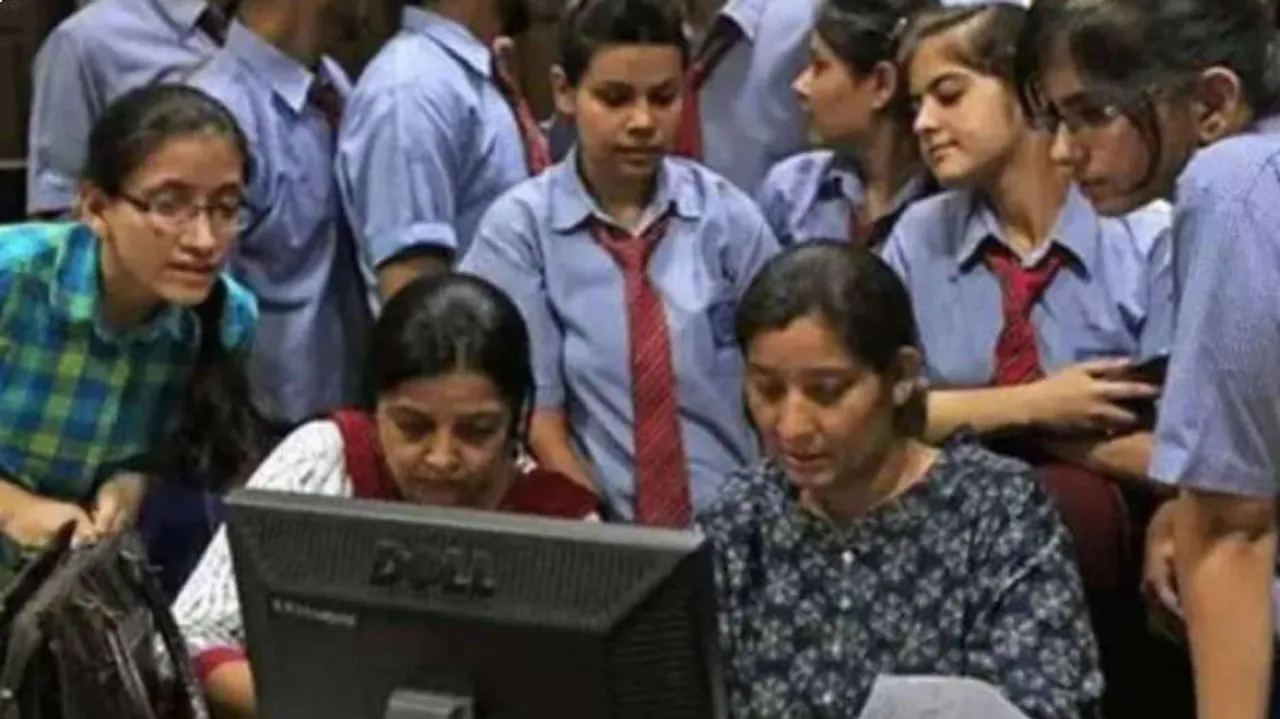 ପ୍ରକାଶ ପାଇଲା CBSE ଦଶମ ପରୀକ୍ଷା ଫଳ