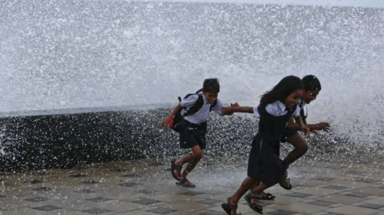 ବର୍ଷା ସହ ବଜ୍ରପାତ ନେଇ ୧୯ ଜିଲ୍ଲାକୁ ୱାର୍ଣ୍ଣିଂ