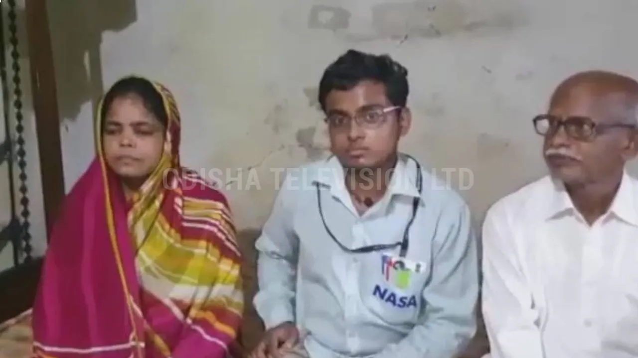 ଗରିବ ମେଧାବୀ ବିଶ୍ୱବନ୍ଧୁ : ନାସାରେ କାମ କରିବାର ସୁଯୋଗ ପାଇଲେ କେନ୍ଦୁଝରର ୧୫ ବର୍ଷିୟ ଛାତ୍ର