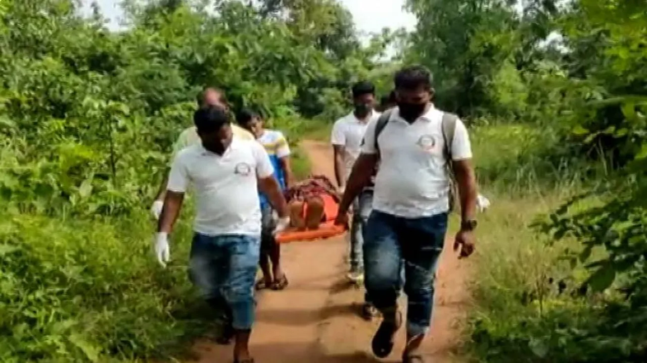 Women Rescued From Jungle
