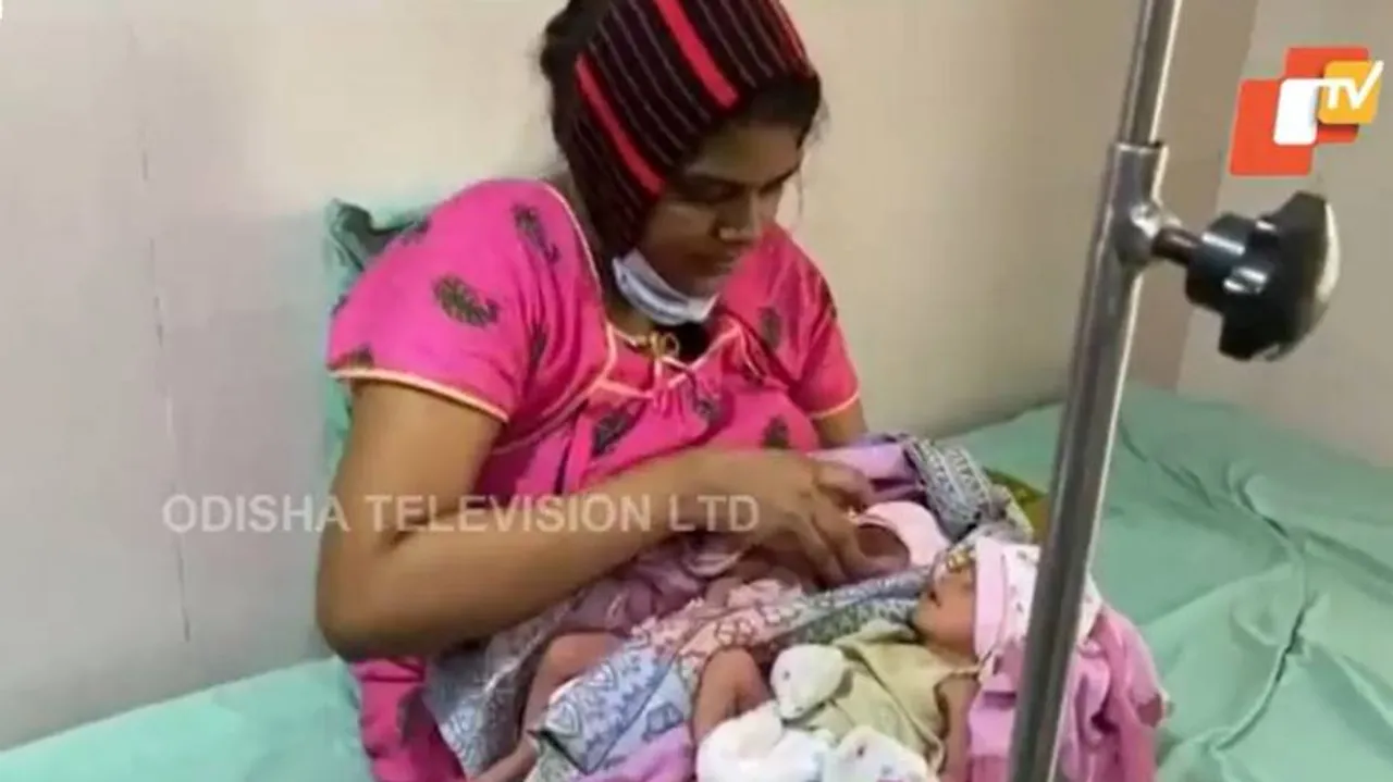 Visakhapatnam couple has twins same day