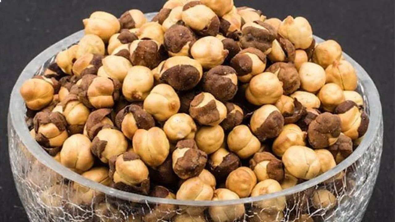 Benifits of Rosted kala chana