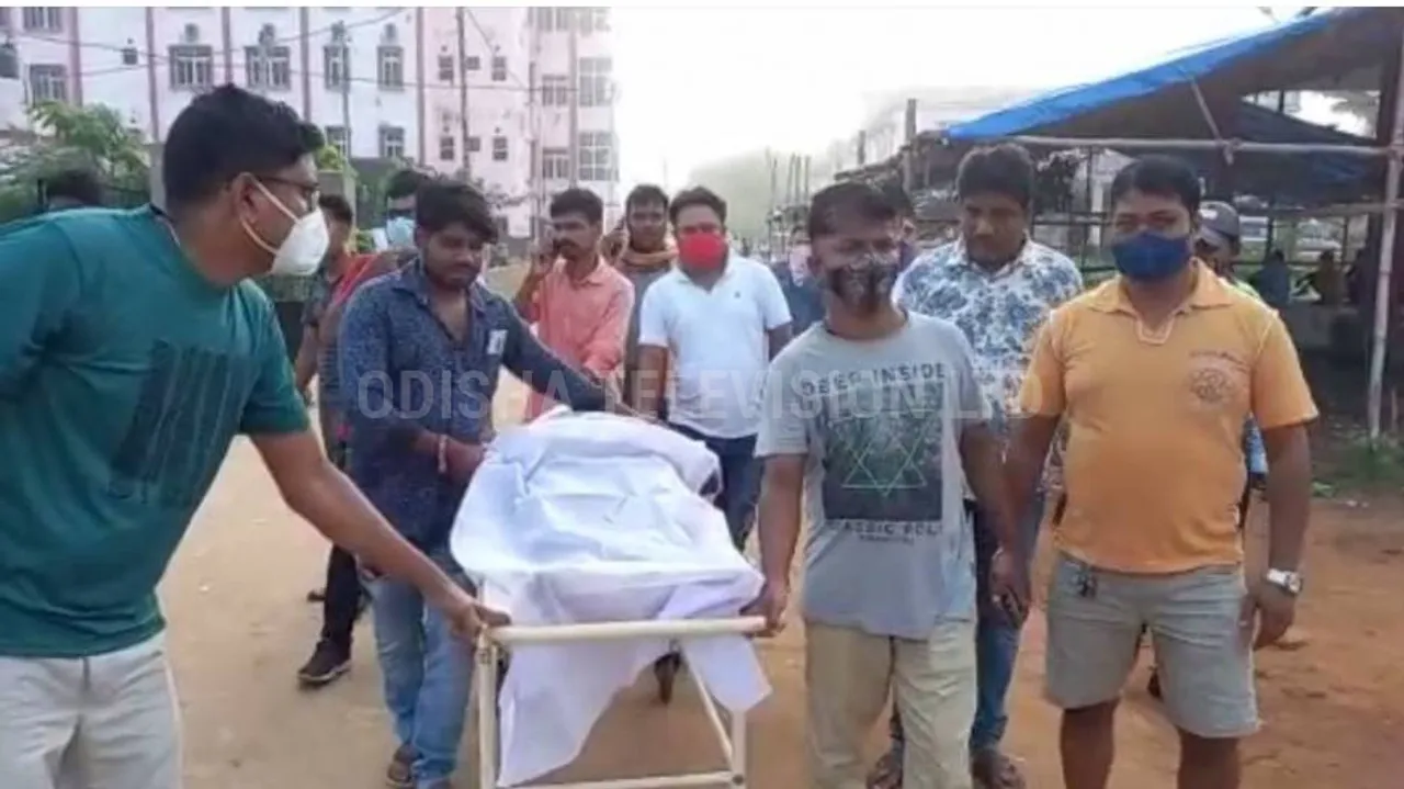 Samiti Member Shot Dead