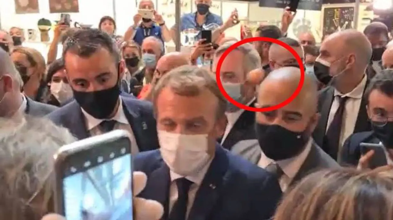 emmanuel macron hit with egg