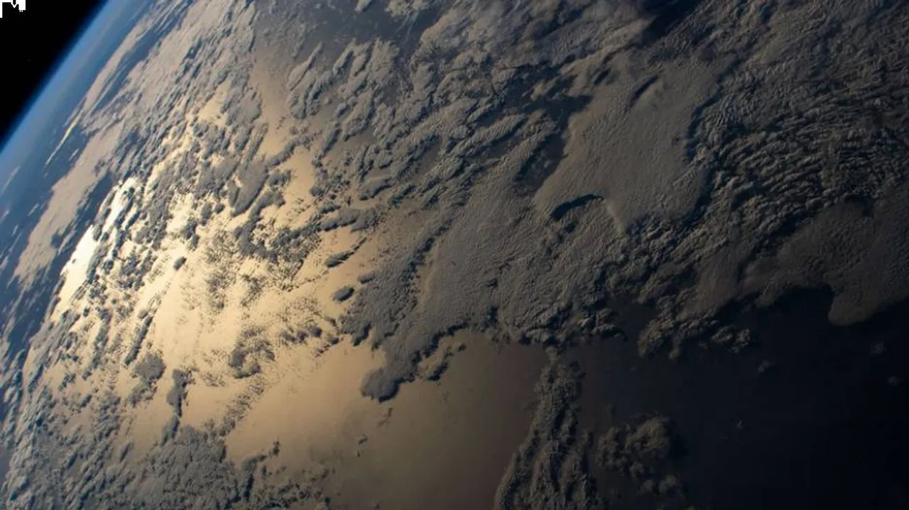 Earth brightness dimming