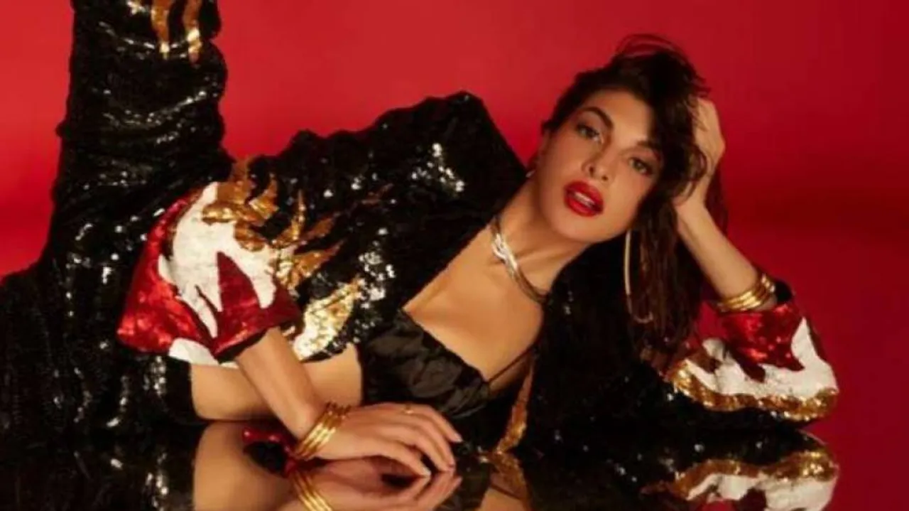 Jacqueline Fernandes photoshoot