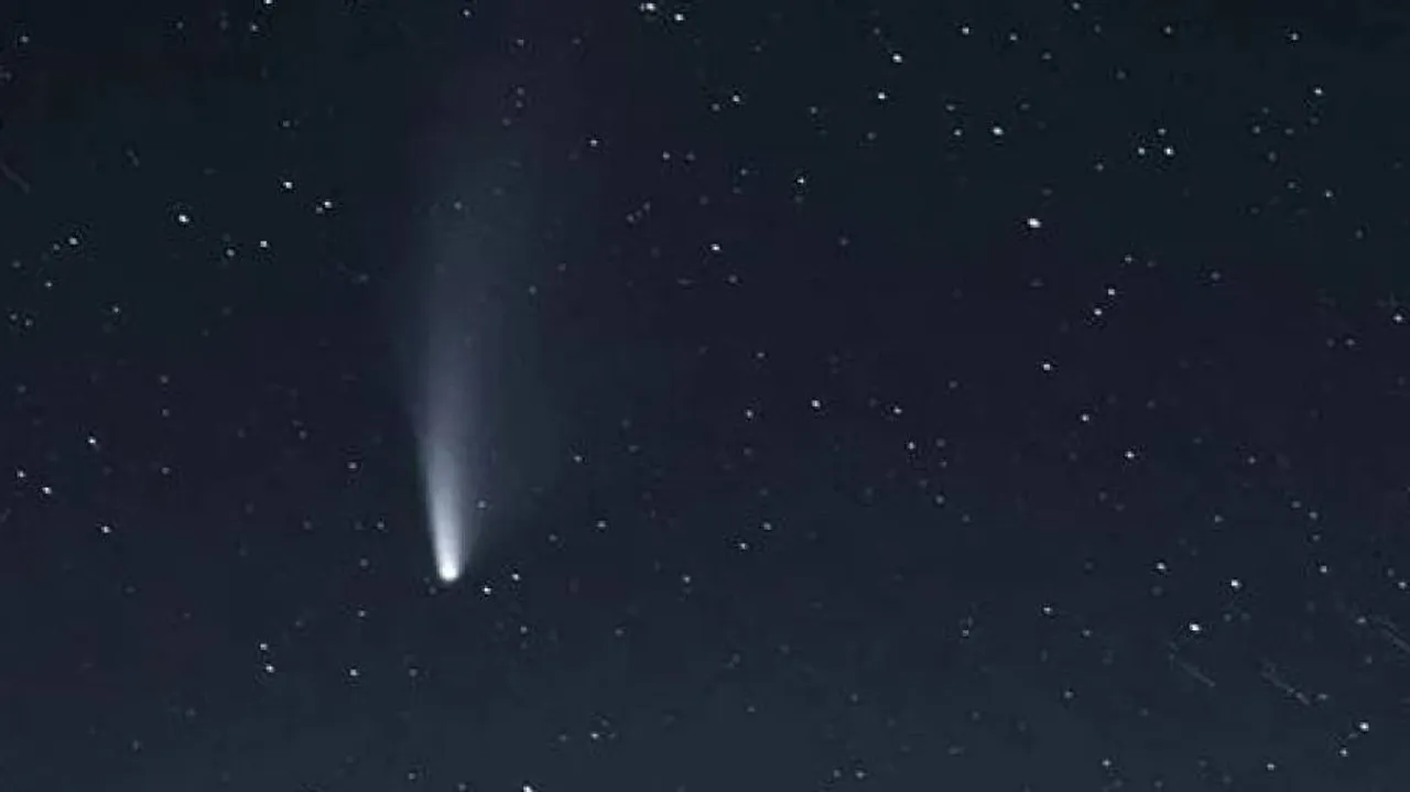 meteorite-crash-lands