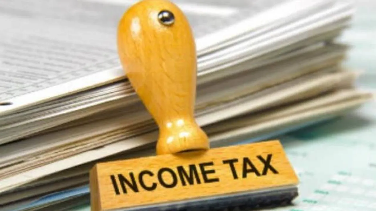 Rickshaw Puller Served Tax Notice