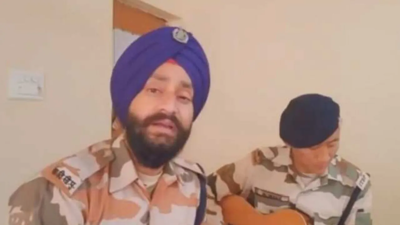ITBP soldier sang Kar Chale Hum Fida song