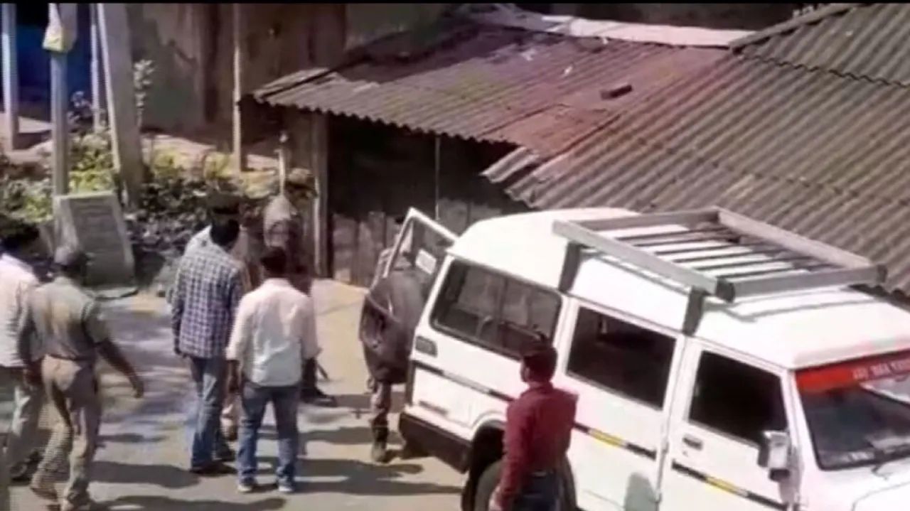 Villagers Free Accused From Police Custody