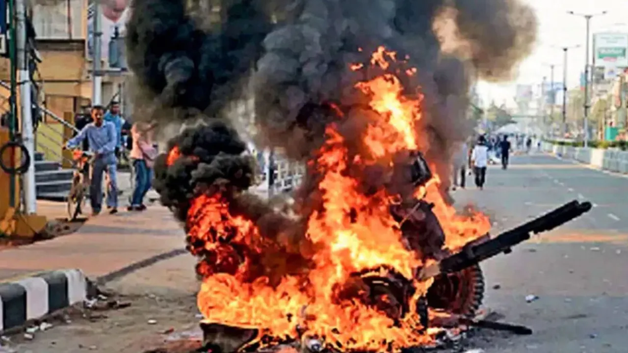 8 people burnt to death in birbhum west bengal