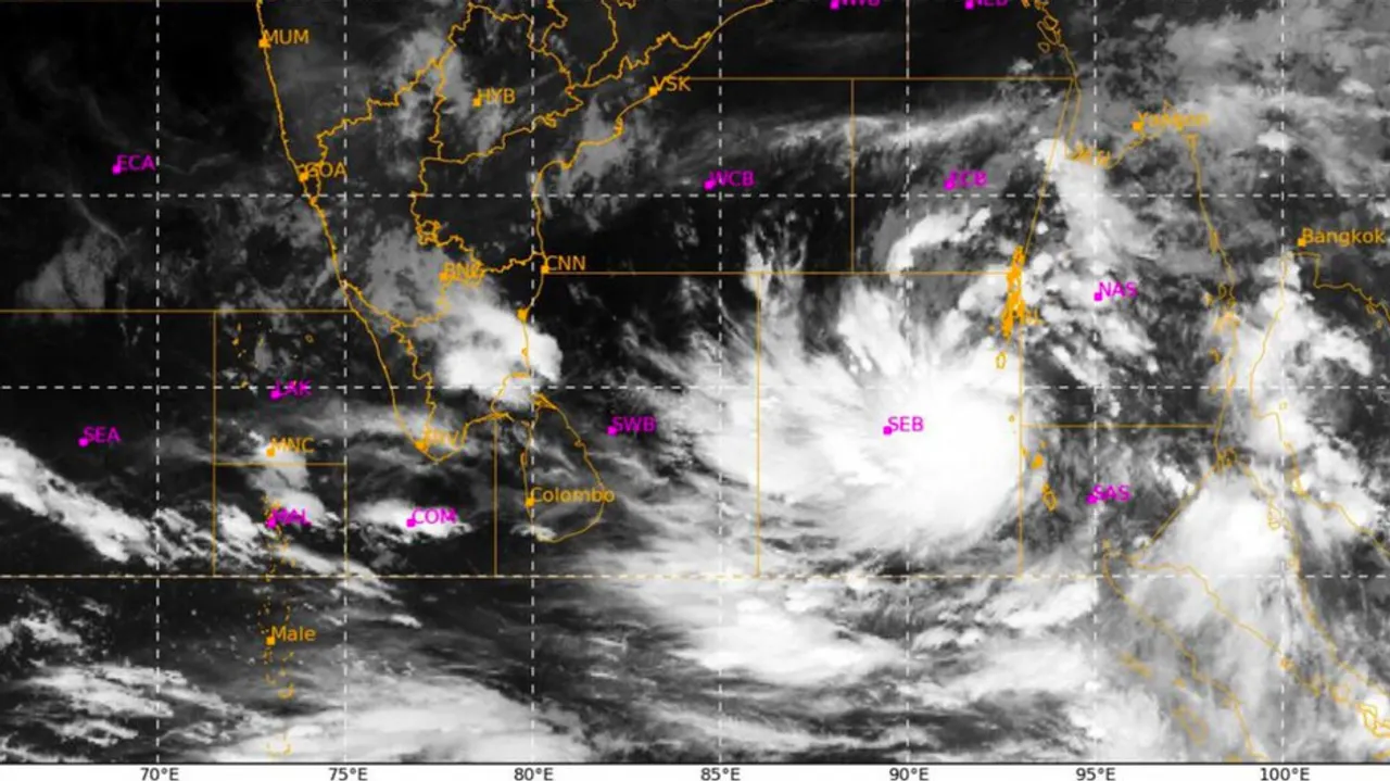Low pressure over Bay of Bengal likely to turn into depression today