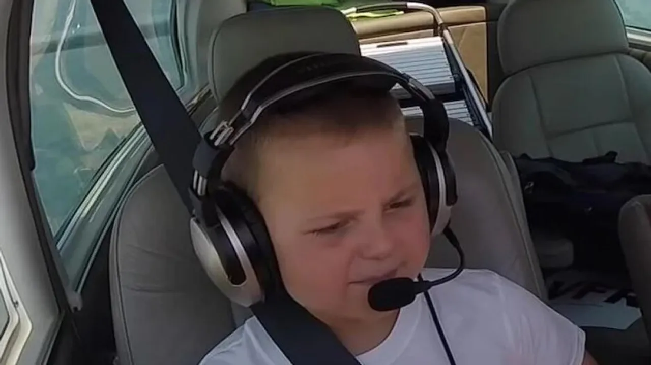 seven-years-old-boy-flew-airplane