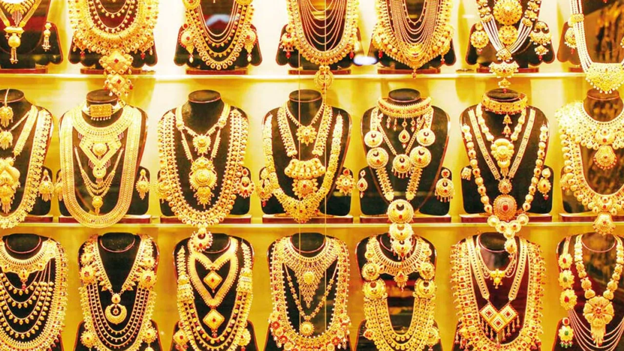 Check rates of Gold, Silver in Odisha's Twin Cities today