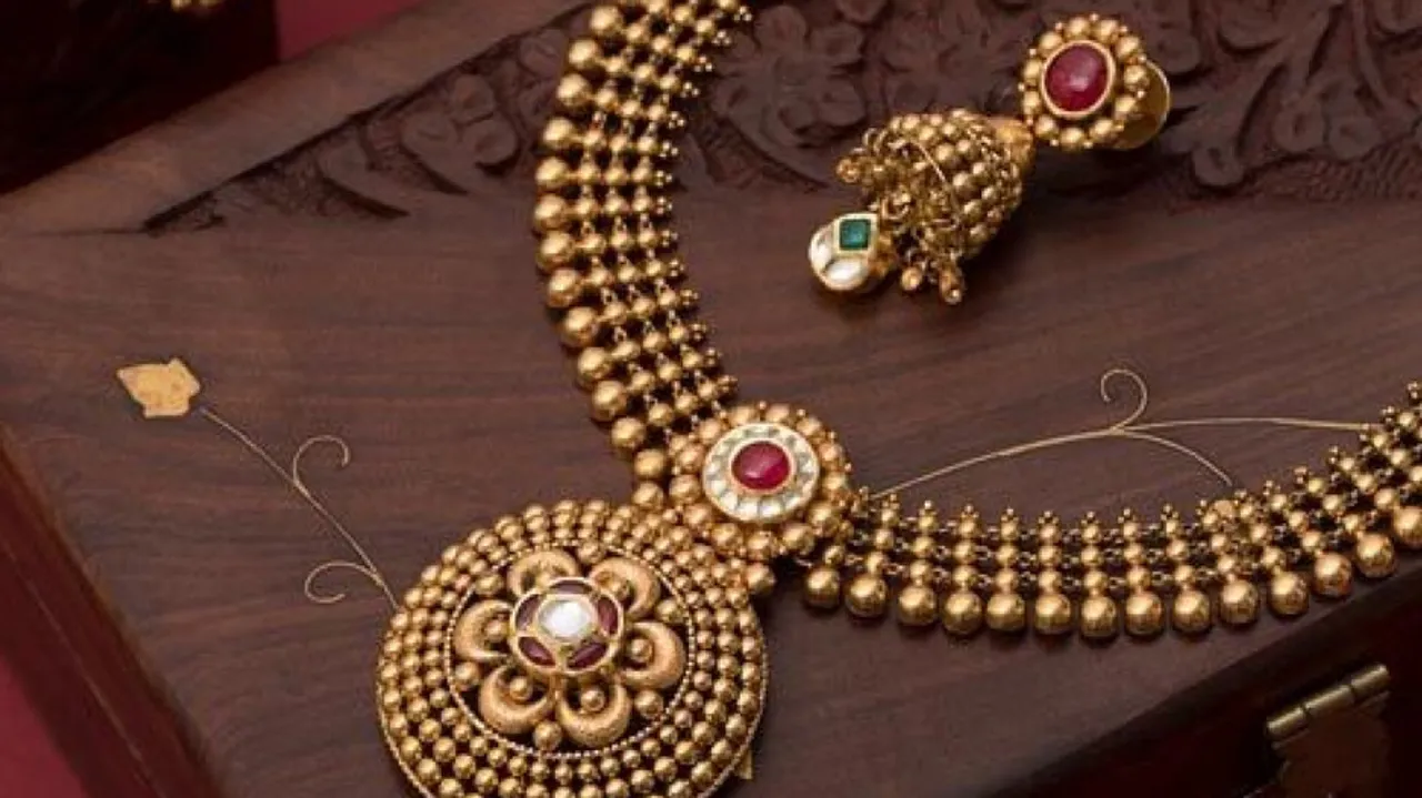 Gold Price Today 30th April 2023