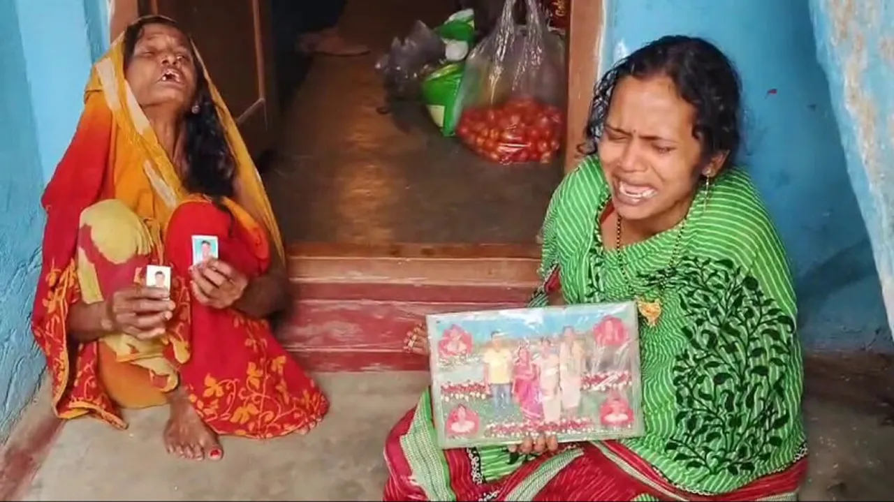 ଗୋଟିଏ ଦିନରେ ଚାଲିଗଲେ ବାପା-ପୁଅ 